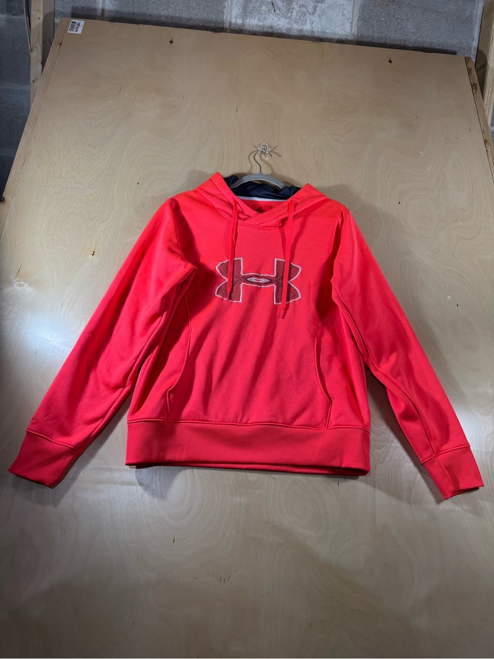 Under Armour Women’s Logo Hoodie Neck Pullover Size Large